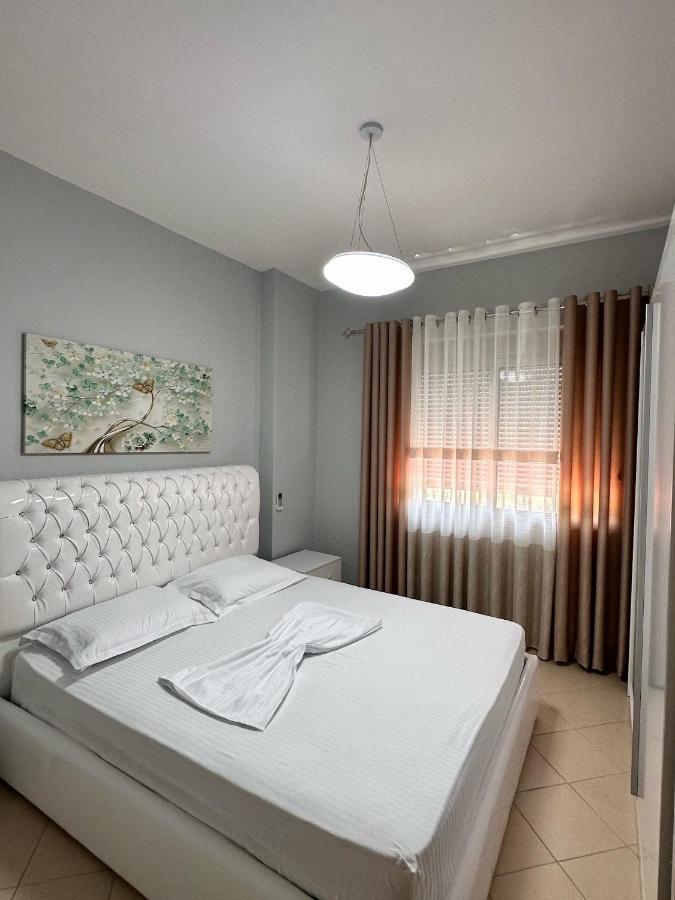 Solei Apartments Sarande Exterior photo