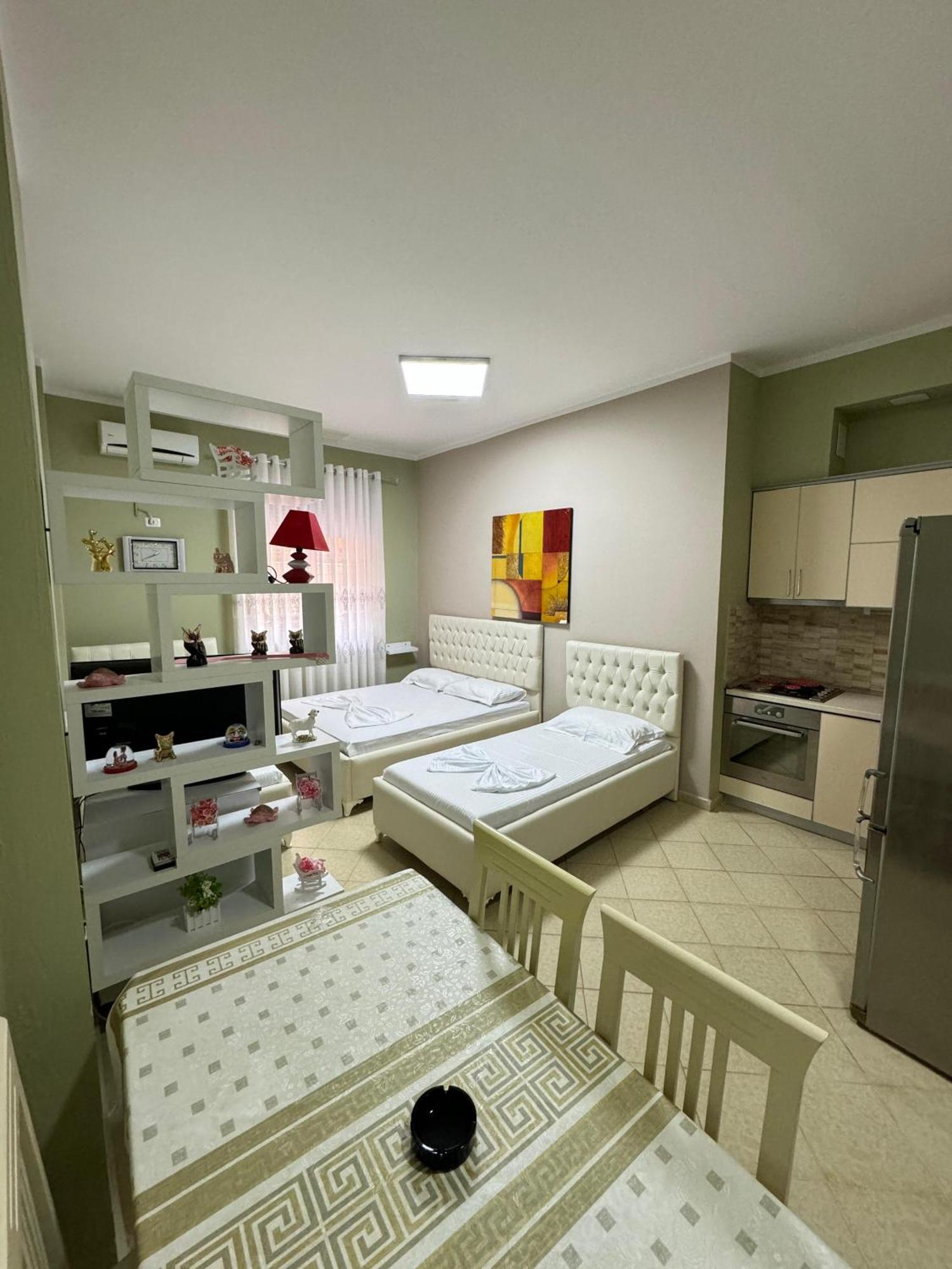 Solei Apartments Sarande Exterior photo