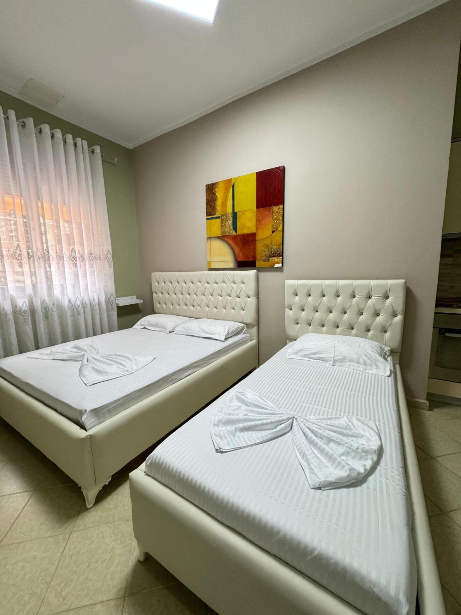 Solei Apartments Sarande Exterior photo